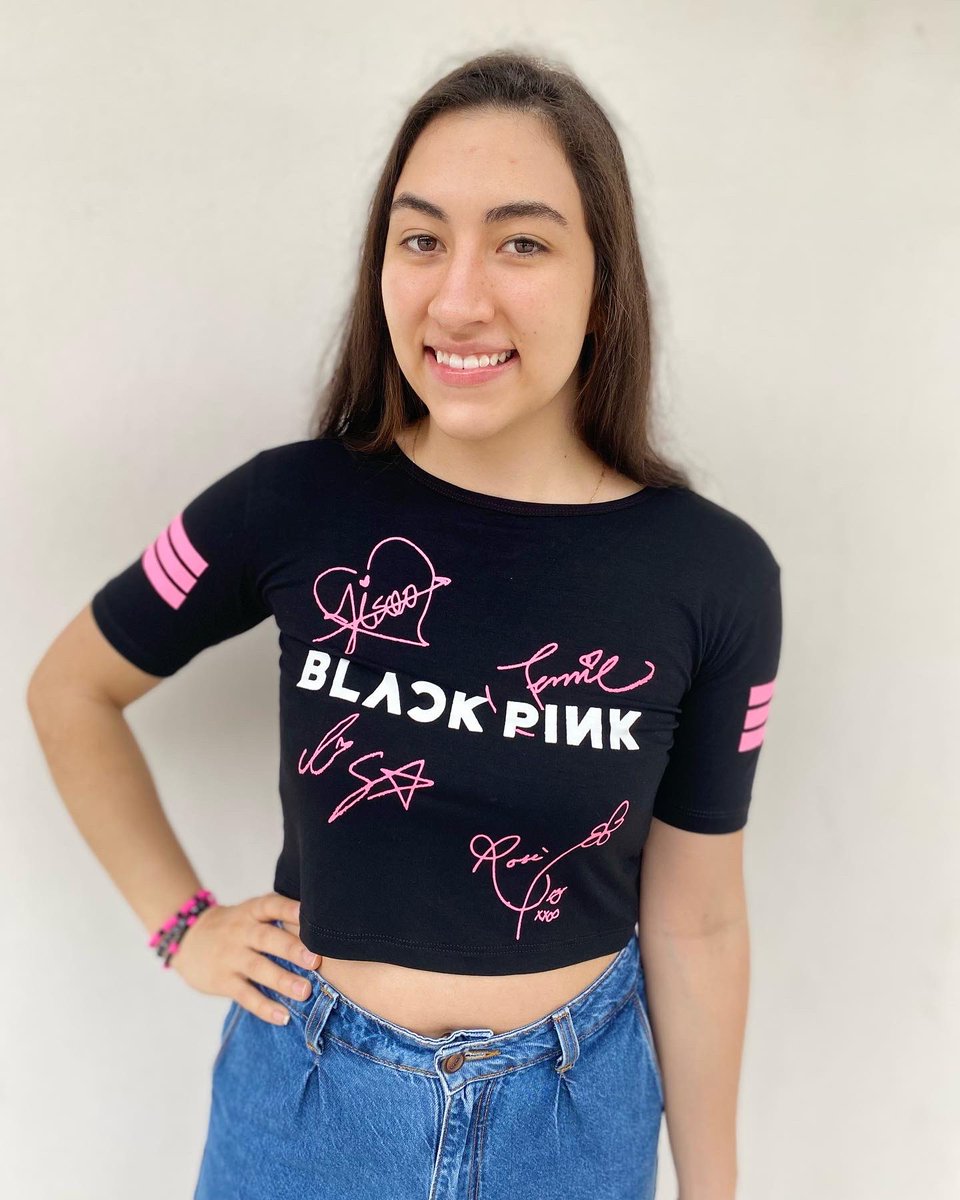 KoreaCustom's tweet photo. Camisetas pretas 🥰 https://t.co/7qgEBhI4DC
