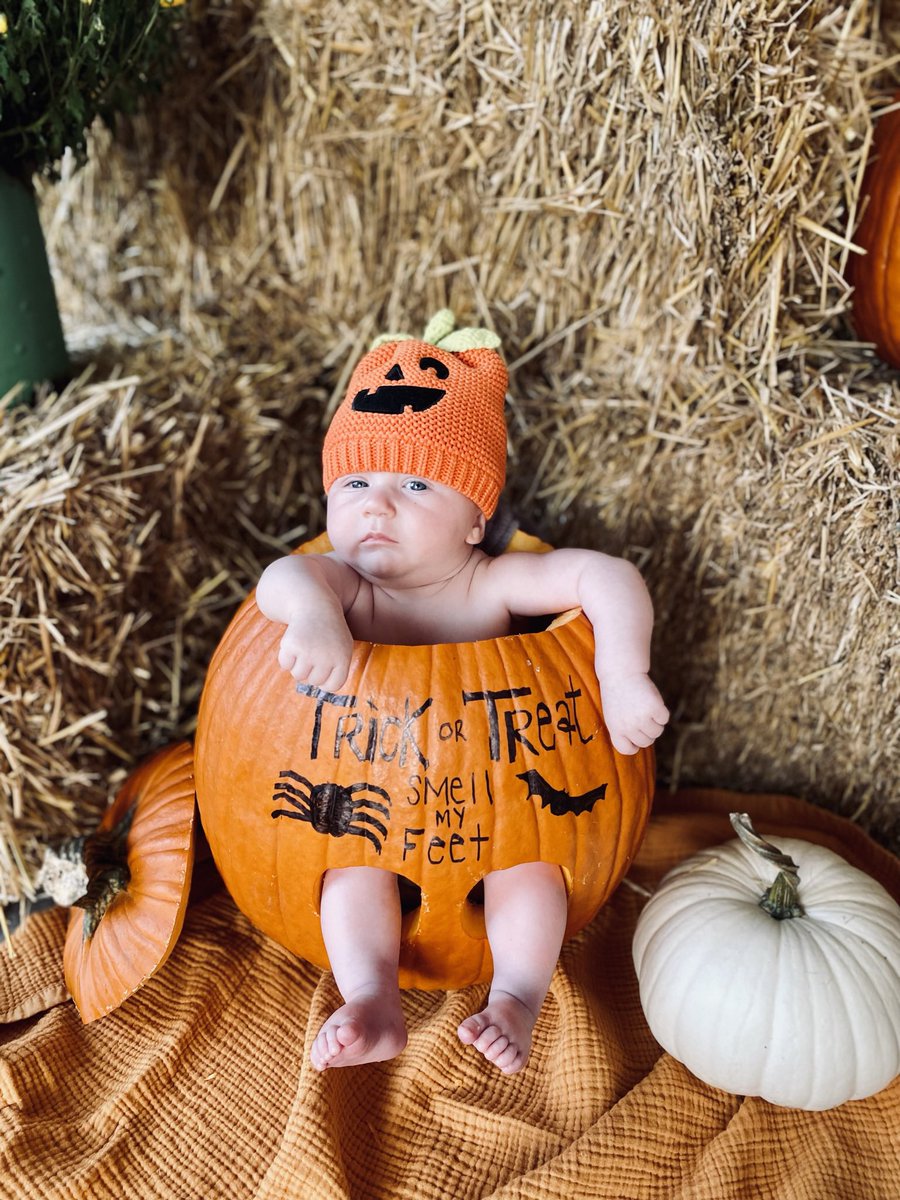 mandiewhy's tweet photo. so, i have a baby now. https://t.co/taUD9CEEKF