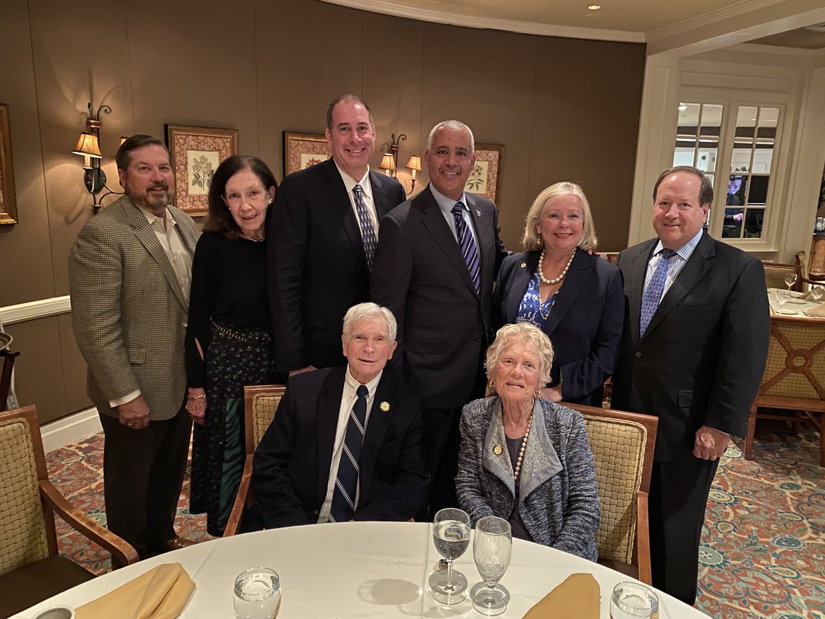 MarkCAlexander's tweet photo. Great evening celebrating ⁦@Villanova_Law⁩ alums who’ve been Pres of ⁦@pabarassn⁩ esp. current President ⁦@2013Chancellor⁩ Kathleen Wilkinson Tom Wilkinson ⁦@CEppolito⁩ Carol&amp;Dale McClain Tim&amp;Janet Carson. Proud of their service to Bar &amp; legal profession. https://t.co/KhgC1LQKd3
