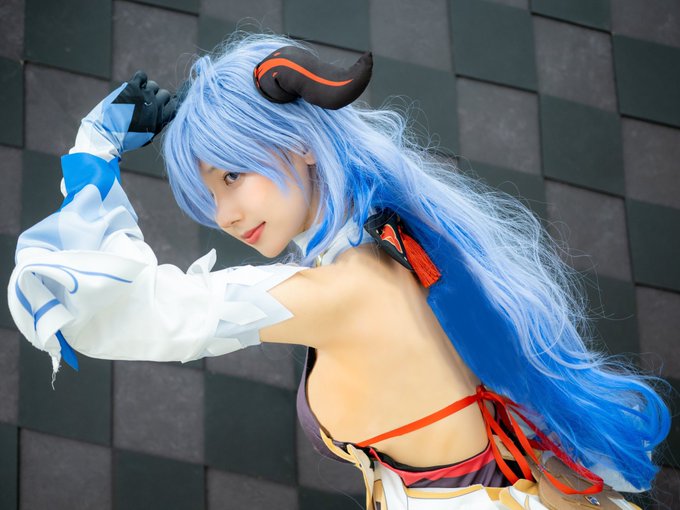 Twitterのコスプレ画像17