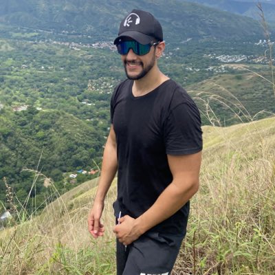 jmortiz30's tweet photo. #NuevaFotoDePerfil https://t.co/mGTYNdQNjm
