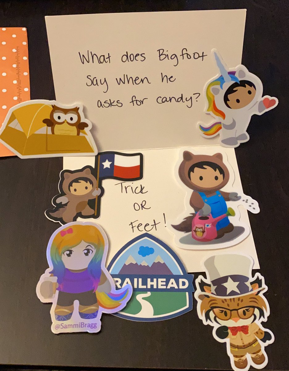 mehansen82's tweet image. Loving these @SMStickerSwap #SpookySeason4 stickers from @SammiBragg — thanks for the treat and the laugh!
