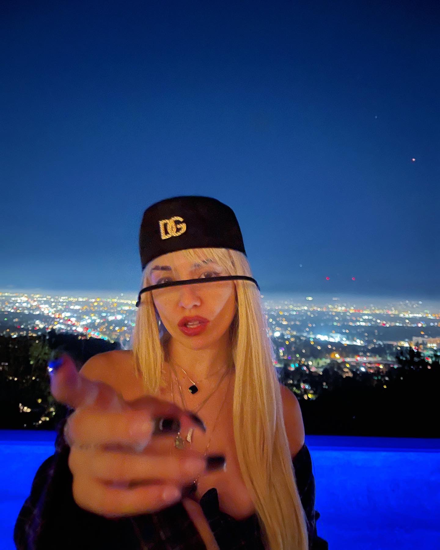 AVA MAX on Twitter: AVA MAX on Twitter: