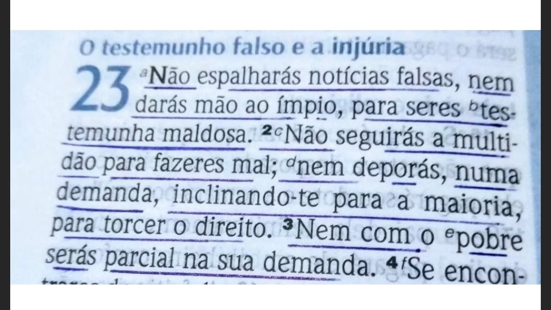 Olhaeparae00's tweet photo. Êxodo:
23.2"Não seguirás a multidão para fazeres mal;" 
Isso diz muito sobre  dias atuais: cancelamentos, falsos testemunhos, falsas palavras. Ser justo com seu próximo. 
A Bíblia, é um oásis, em um mundo cheio de barbáries e vaidades. 
#Deussejalouvado 
🙏🕊 https://t.co/CdeWNRbzkG
