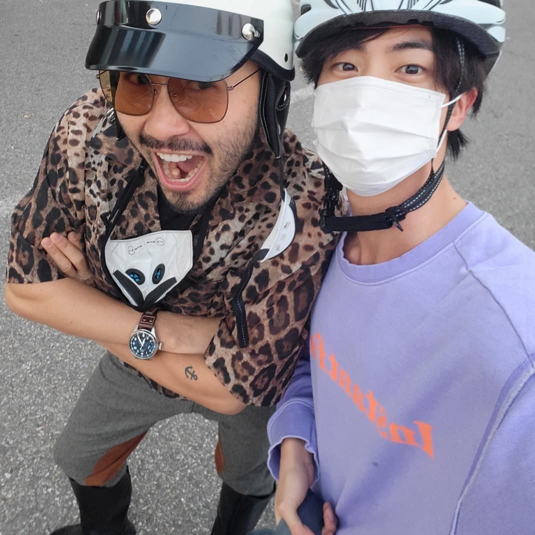 BIGHIT_INFO's tweet photo. Rohongchul Instagram Post https://t.co/i7USXITh6Q