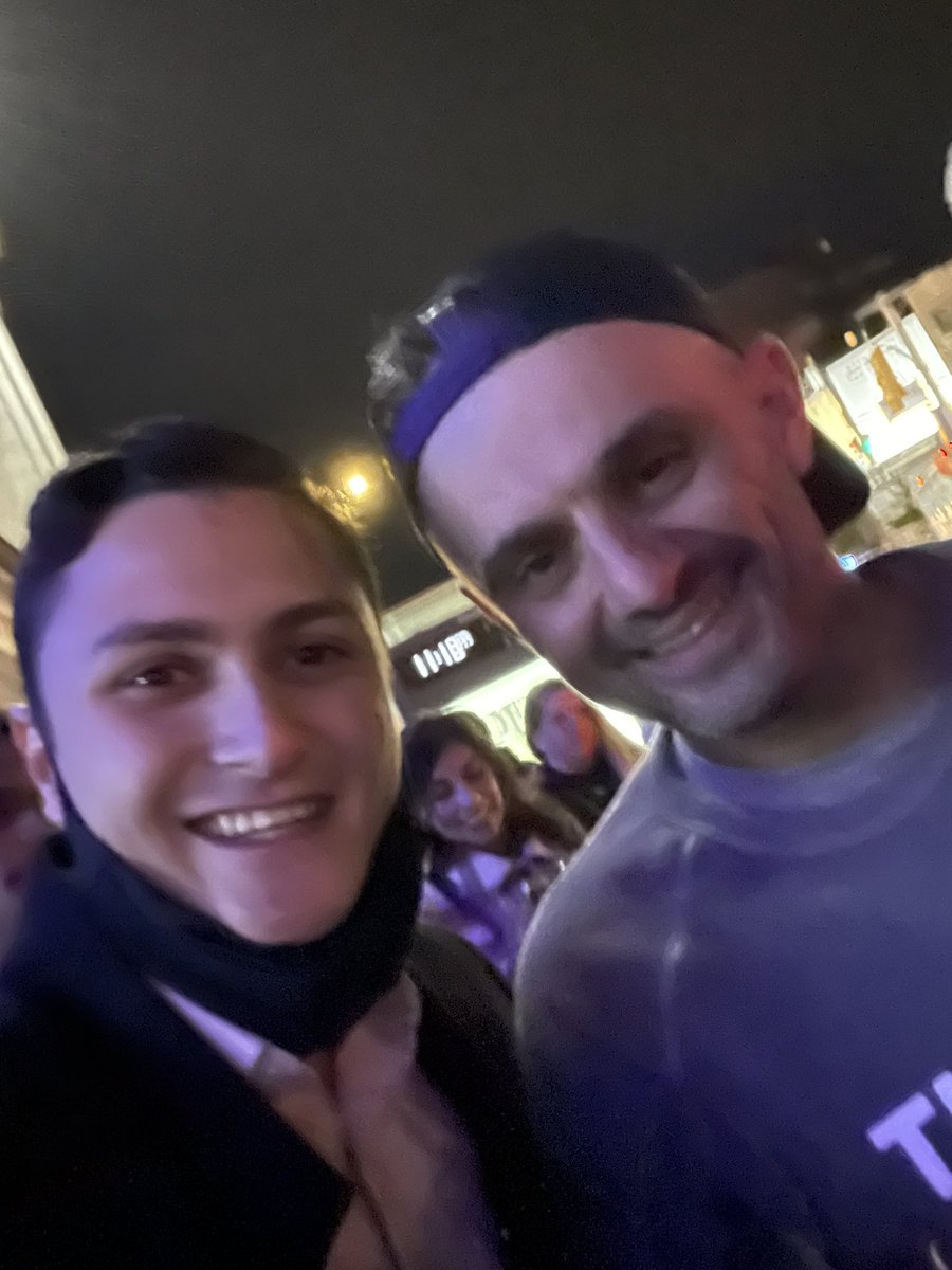 FrankGallegos's tweet photo. Thank you for changing my life 🧡 @garyvee https://t.co/T1jcq6rMSd