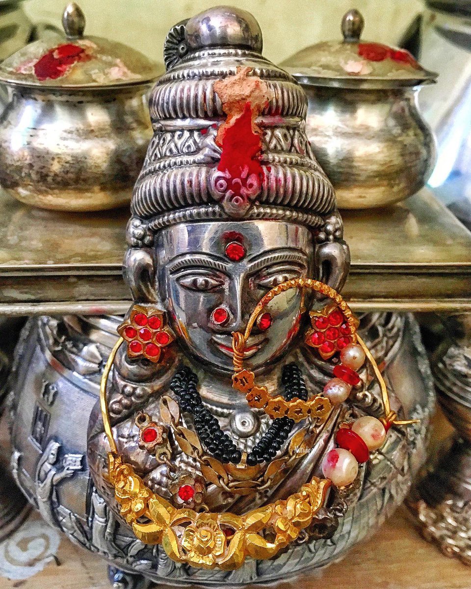 monidipadey's tweet photo. Suvechha for Dipanwita Lakshmi and Kali Pujo 🌺🌺🌺🌸🌸🌸🌼🌼🌼
(images from our Lakshmi pujo at home, and Kali Pujo at the ashram).

Subho Deepavali to everyone 🪔🪔🪔💥🧨 https://t.co/QjxwOpnCij