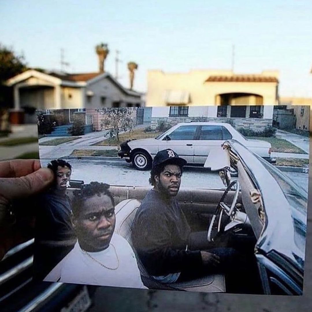 HipHopExcluzive's tweet photo. Photos taken in the same location as the original🤯🤯🤯
#hiphopheads #hiphop #biggie #tupac #music #photography https://t.co/vcm141ZURo