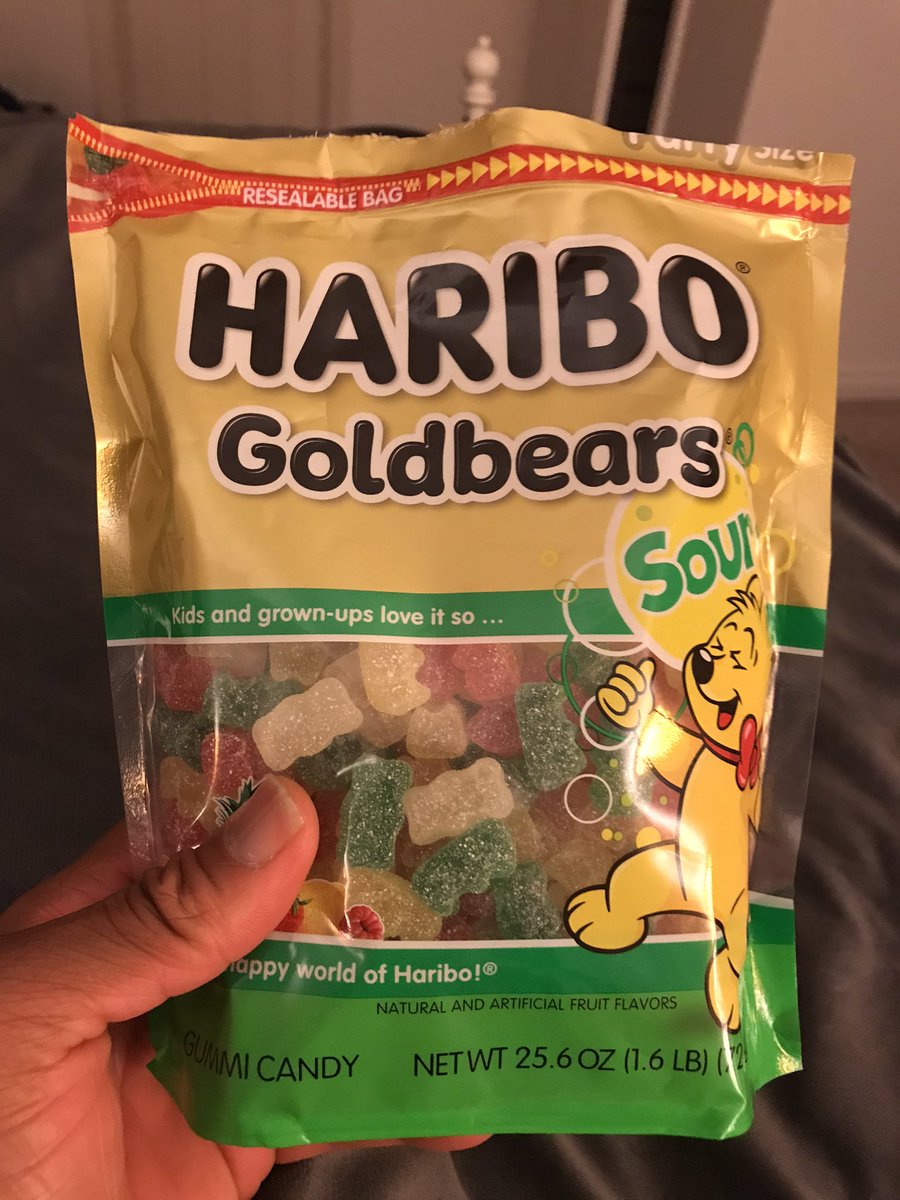 BeAuthenticFam's tweet photo. OH YOU ALREADY KNOW 🤣 - it’s going down at bedtime #BedtimeSnacks @OfficialHARIBO https://t.co/pklSQgh5Ol