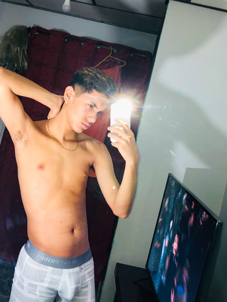 matutemon1's tweet photo. 30 Rt y subo una desnudó va?🙈🔥 https://t.co/q0ZPFEYOKm
