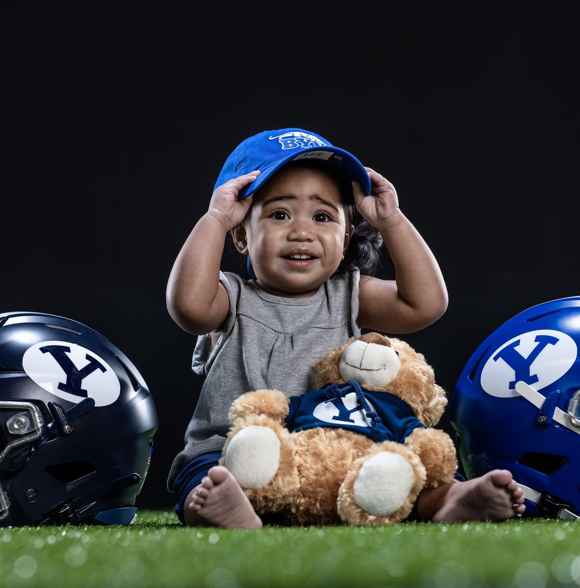 Blessed to have a great visit <a href="/BYUfootball/">BYU FOOTBALL</a>. Thank you to my uncle <a href="/Jasen_AhYou/">Jasen Ah You,</a> for always taking care of us. Thank you uncle <a href="/JackDamuni/">#IamJackDamuni 🇫🇯</a> for always loving me and my family and <a href="/kalanifsitake/">Kalani F Sitake</a> for taking the time to visit with us. #GodGotUs <a href="/Lsuamataia/">GoodStory Podcast</a> #WhatsNext