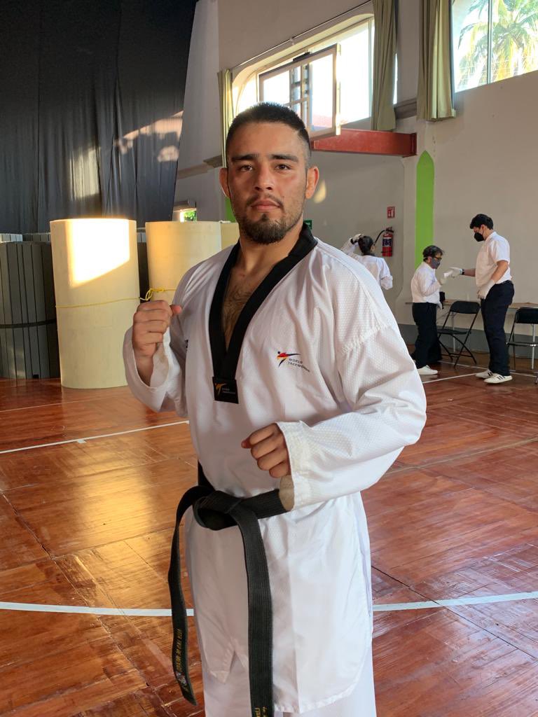 Davidhdzniurk's tweet photo. Pedro Dayanne Garay López consigue la medalla de bronce🥉en la categoría de -86kg en Oaxtepec Morelos, Pedro además de esta medalla de bronce, había conseguido una medalla de oro🥇en Lucha Olimpica, es el único atleta al momento en tener dos preseas de diferentes disciplinas https://t.co/dg53wafWfb