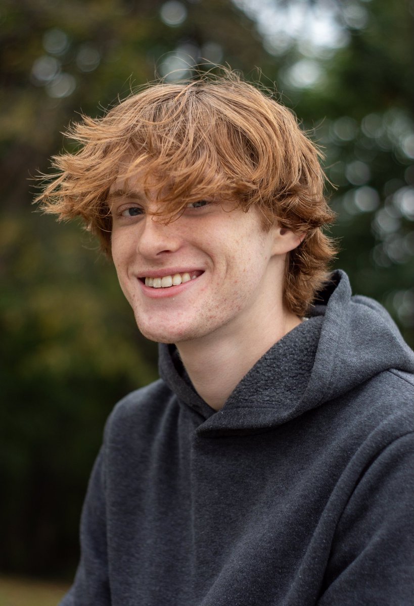 jim_griffin's tweet photo. Ryan - Senior Photo
One of many taken on a cloudy day.
It's been a long time since I shot with my DSLR.

Sony ILCA-68 / Minolta 50mm F1.7

#sony #sonydslr #minolta #50mm #niftyfifty #seniorportraits #colorphotography https://t.co/XmUVUvrskH