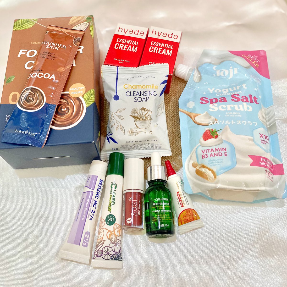 siriluckxn's tweet photo. 🌵ส่งต่อสกินแคร์ ของแท้หมดค่าา❗️
- แคคตัส (ล็อตเดือนตุลา) 59฿ >>3ซอง ส่งฟรี
-สบู่เกรปโซป 150฿รวมส่ง
-เซรั่มเลิฟ 159฿รวมส่ง
📬 ส่งแฟลช 1ชิ้น25฿  เหมาส่ง35฿
#ส่งต่อ #ส่งต่อสกินแคร์มือ2 #ส่งต่อคสอ #ส่งต่อสกินเเคร์ #ส่งต่อเครื่องสําอาง #ครีมแคคตัส #เซรั่มสตอ
 ราคาดูต่อที่ 👇🏼👇🏼 https://t.co/jbRNbWnM3z