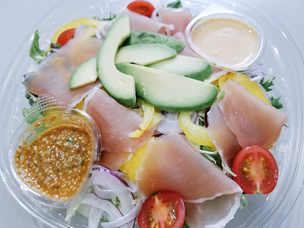 nagasaki_search's tweet photo. /
テイクアウトサラダ専門店@桜町🥗
#FastSalad が本日11/4オープン🎉
\
【🙇♂️完売御礼🙏】
テレビやメディアに取り上げられたこともあり、想定を遥かに超えた注文で本日は閉店!また明日!
#長崎市役所 の近く
#サラダ #テイクアウト #諫早 #長崎 #ながさーち
https://t.co/f4DTdUti0x https://t.co/oIQbgbSTUB