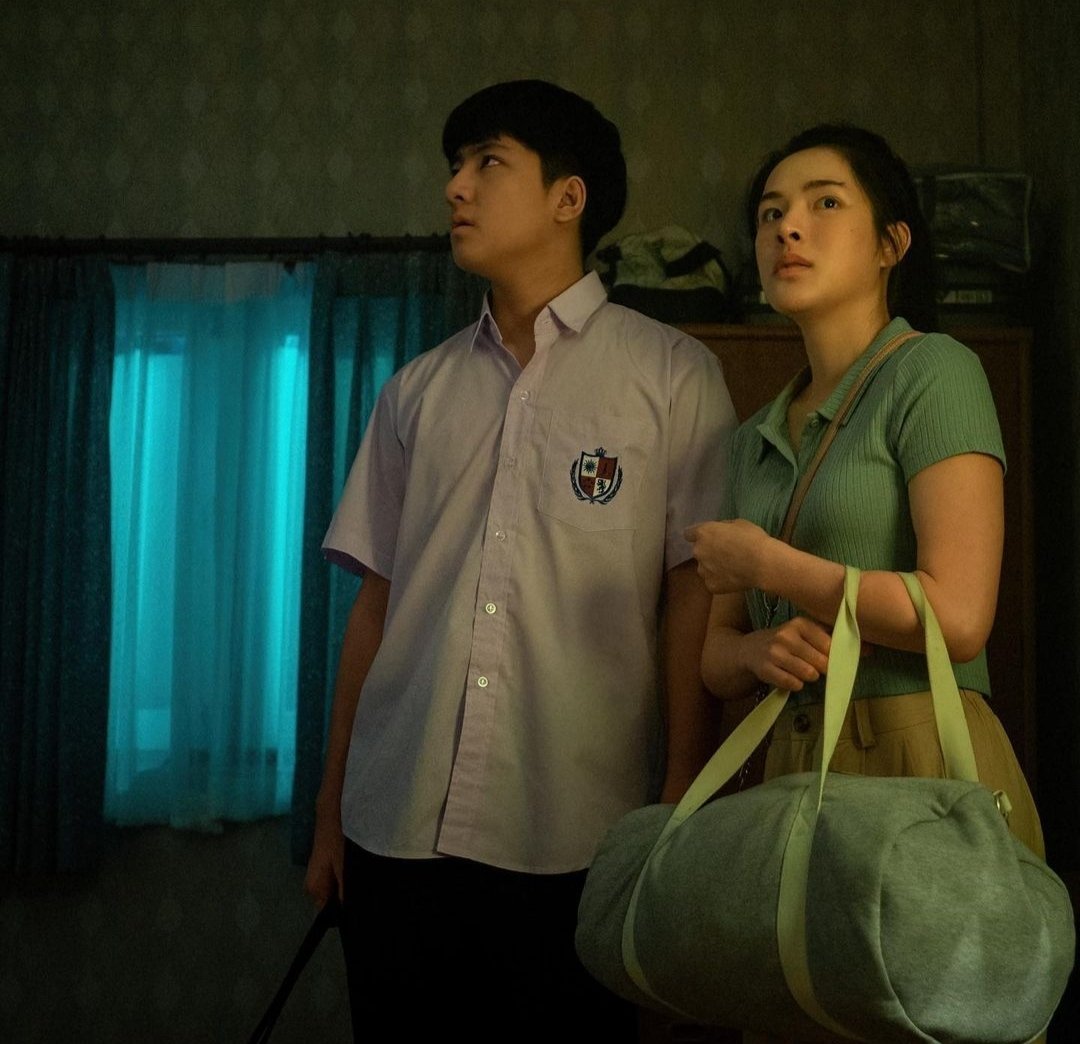 THE WHOLE TRUTH
Horor terbarunya Punpun Sutatta nih. Gara-gara lubang di dinding rumah nenek, banyak kejadian mistis yg terjadi &amp; rahasia keluarga bisa terungkap. 

Tungguin 2 Desember!