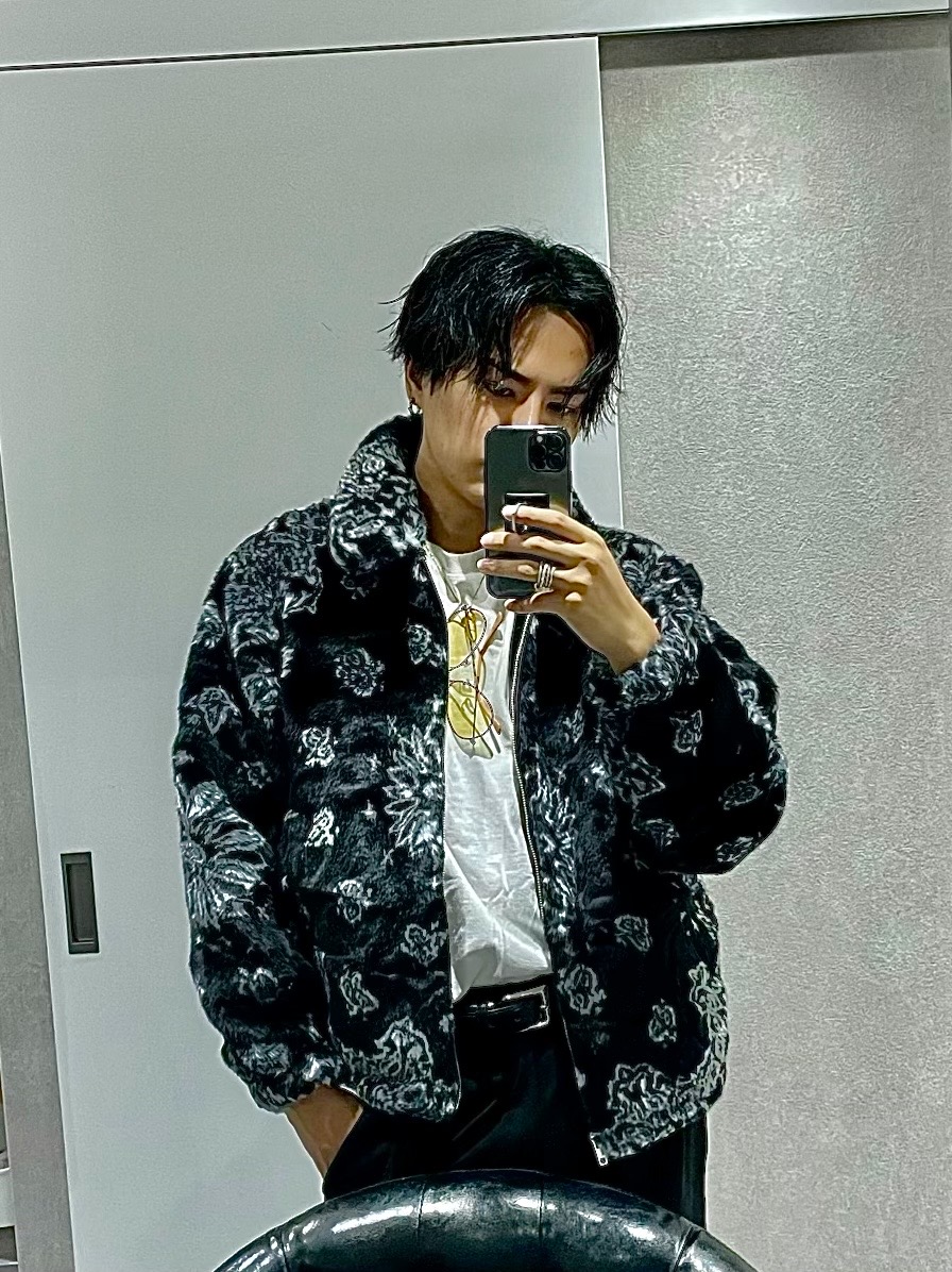 DAICHI_SLT_2020's tweet photo. ヘアメンテ💇‍♂️ちょいと短く。
臣くんヘアーにしてもろた👍
@0105Yuhei くんいつもありがとう💯 https://t.co/UhclREk7R3