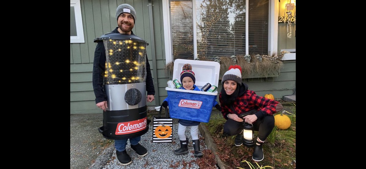 kyledavidjones's tweet photo. Hey @ColemanUSA ! Just wanted you to see what my talented sister made from scratch for Halloween https://t.co/DXivkjDvCR