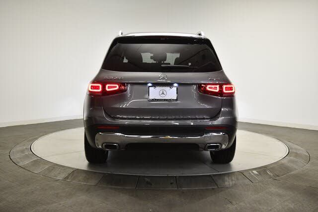 PrestigeAutoIn1's tweet photo. Prestige Auto vous invite à découvrir :
Mercedes GLB-Class GLB 250 4MATIC AW
Motorisation : 221 hp 2L I4
Année : 2020 et 2021
Sur commande 
Plus de détails sur : https://t.co/5f34jXPPXI
#automobile #Mercedes #GLB250 #4MATIC #senegal #kebetu https://t.co/hTcynBJYt1
