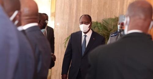 Côte d’Ivoire : Grève des taxis-compteurs et doctorants en colère, versement de rente à Gueï Robert, passeport de Blé Goudé, réintégration de Katinan Koné… Ce qu’il faut retenir du Conseil des ministres.
En savoir plus➡️➡️bit.ly/3nZXjiO
#Akody #CIV #CIVSocial