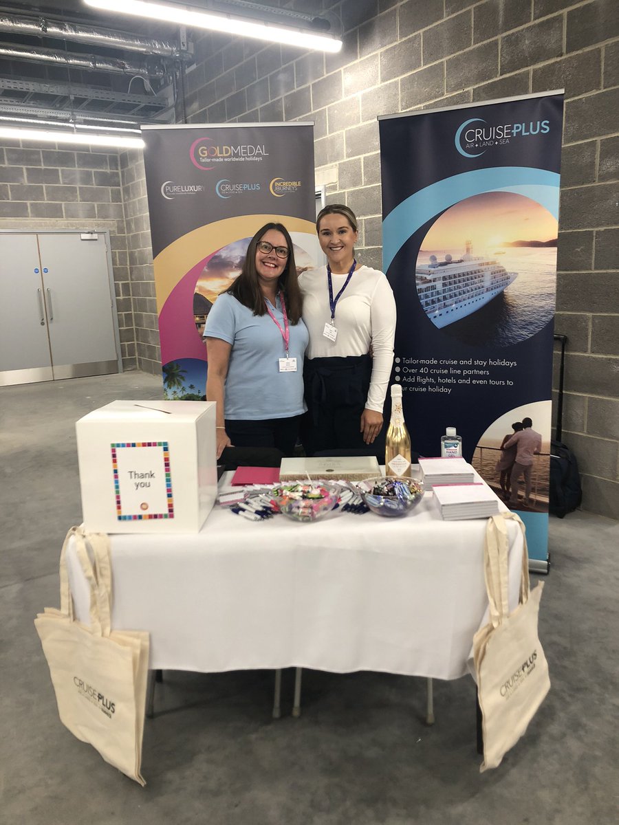 ThisTravelGem's tweet photo. Ready and excited for today’s CLIA ‘Selling Cruise Day’ ⚓️ If you’re here please come along and say hello to me &amp; my colleague @NicholaMarston 💙 @CLIAUK @goldmedalagents @cruiseplusagent https://t.co/yIfDbTizbM