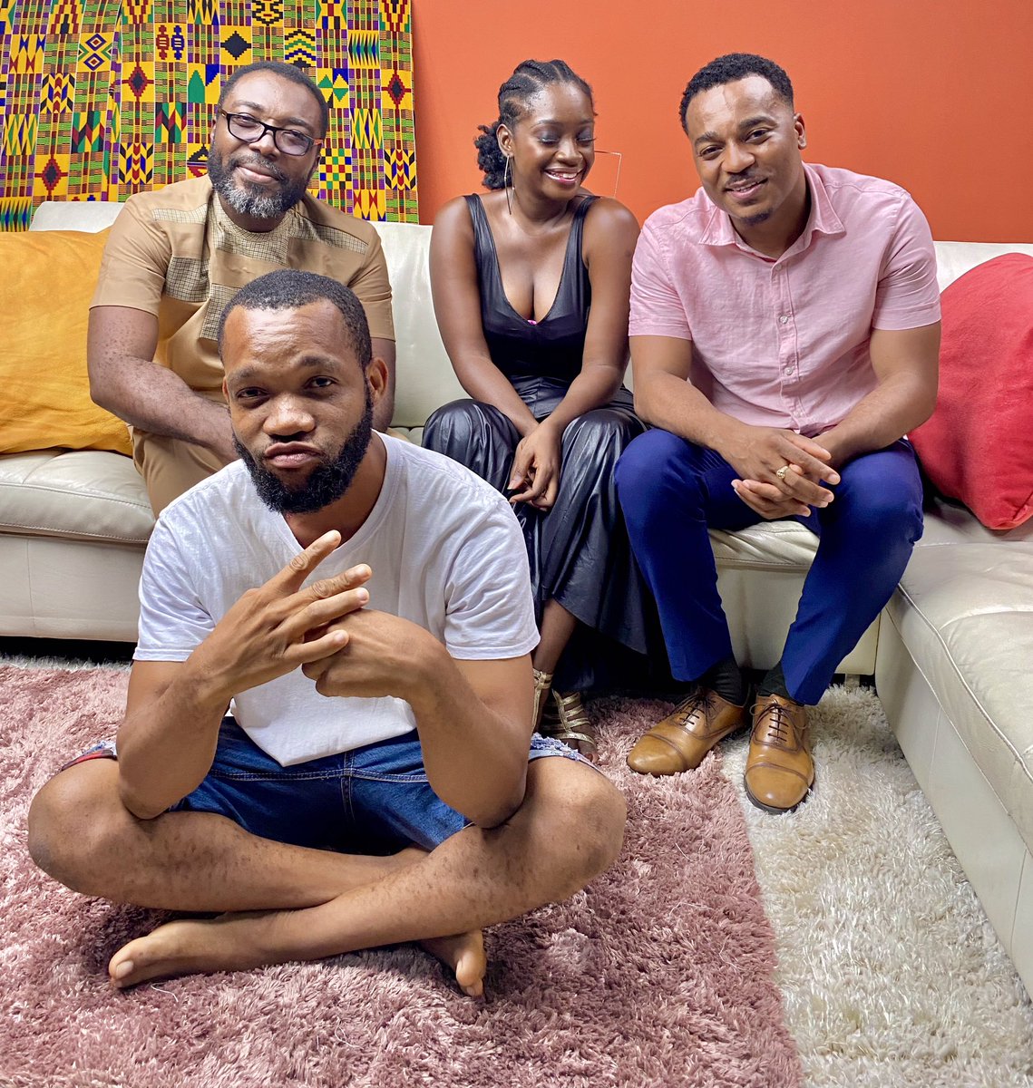 toniwale_'s tweet photo. Filmmakers world 🌎🎬🥷🏻📸🥰🎥❤️ Dstv Akwaaba Magic 🪄📡 https://t.co/kUDUTI5Gru