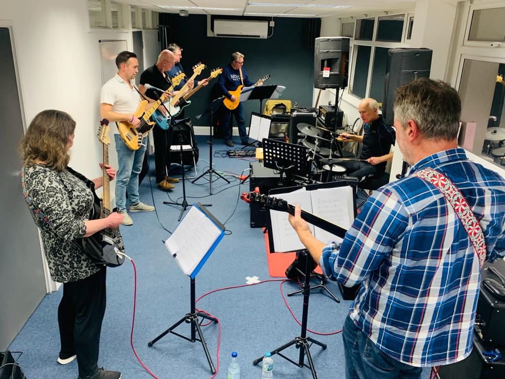 RealisticRock's tweet photo. Well done to our Tuesday Remastered group
You nailed Live and Let Die by Guns n' Roses!
Can't wait to hear it live at the showcase on 12th Dec @ Cheam Sports Club https://t.co/2kJxm3UqDX