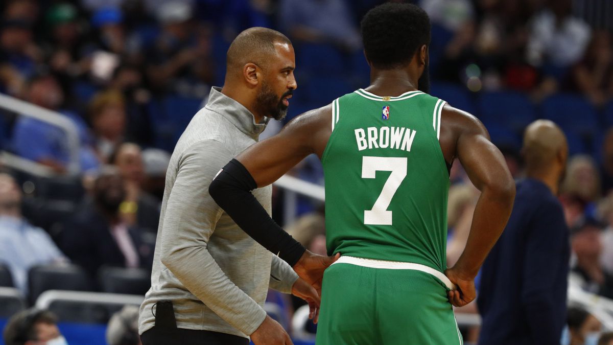 NbaLoverEs's tweet photo. La reunión de los Celtics acaba mal: "No fue ni beneficiosa" https://t.co/pf2sL8pfdf https://t.co/Fj3YvnE62D