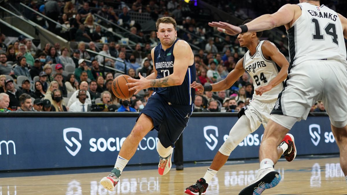 NbaLoverEs's tweet photo. Doncic, sin rival en Texas https://t.co/B4lN0SBDJ1 https://t.co/CamIu7Joxg