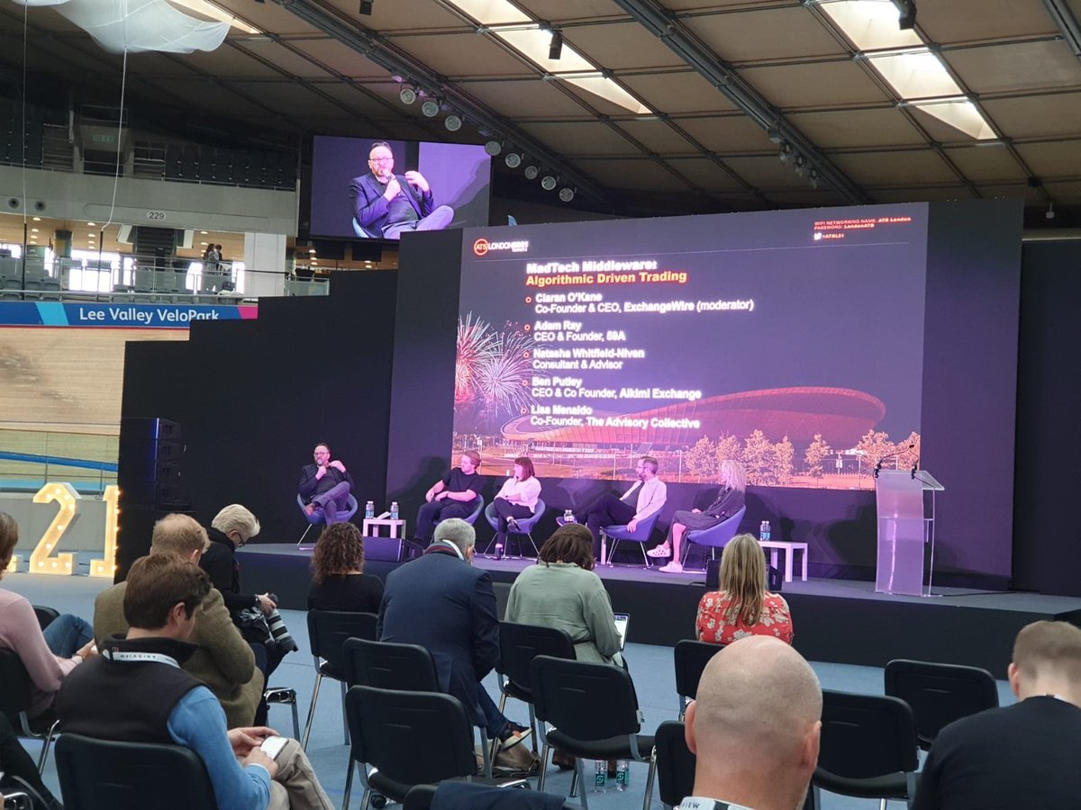 Austin_RTB's tweet photo. #ATSL21 @59A_LTD The death of the cookie is a massive opportunity and we are entering into a technology renaissance to the benefit of marketeers. https://t.co/IJklqxwyzc
