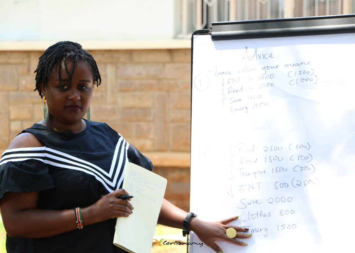 Centonomy's tweet photo. It is our constant desire to always impact and educate young people on money matters. We are delighted to have interacted and engaged with the young women at @GhettoClassicsK last Friday where we empowered them on financial literacy.

#CentonomyCampusEdition #YouthEmpowerment https://t.co/G6DWVK1Xve