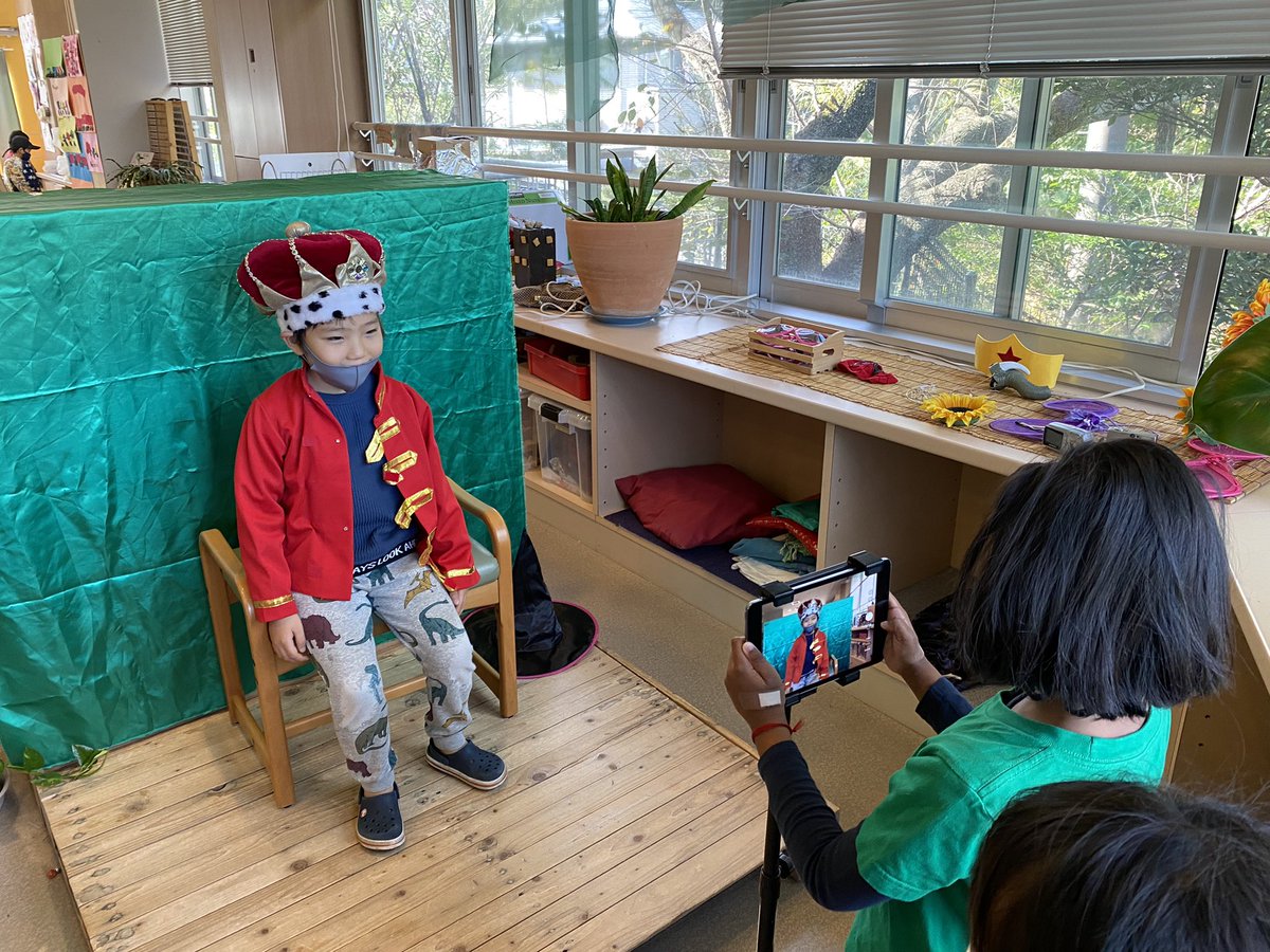 NIS_ELC's tweet photo. ELC children are using photography as a way to express themselves and explore. It is allowing the children to reflect on what they find interesting. - Is it a pirate with a looking glass or may be a lady with a cane? #NISinquire #photography #formofexpression #playbased https://t.co/GvgfnkekQa