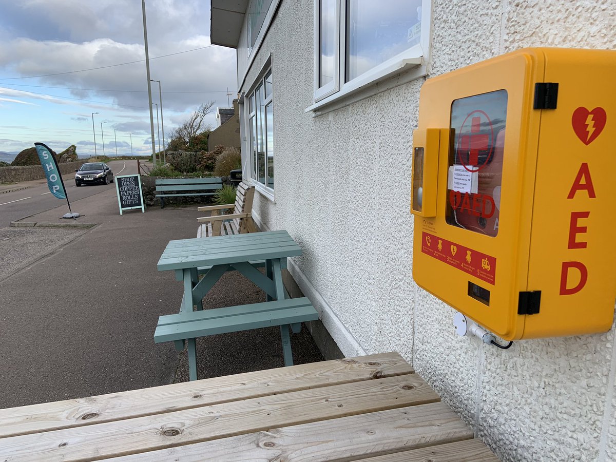 🚨🚑❤️‍🩹GOOD MORNING MUASDALE… you’ll all be pleased to know that the village defibrillator has been relocated &amp; installed outside the store… we’d appreciate it if you could share this post to let everyone know… THANK YOU #muasdale #kintyre #defibrillator