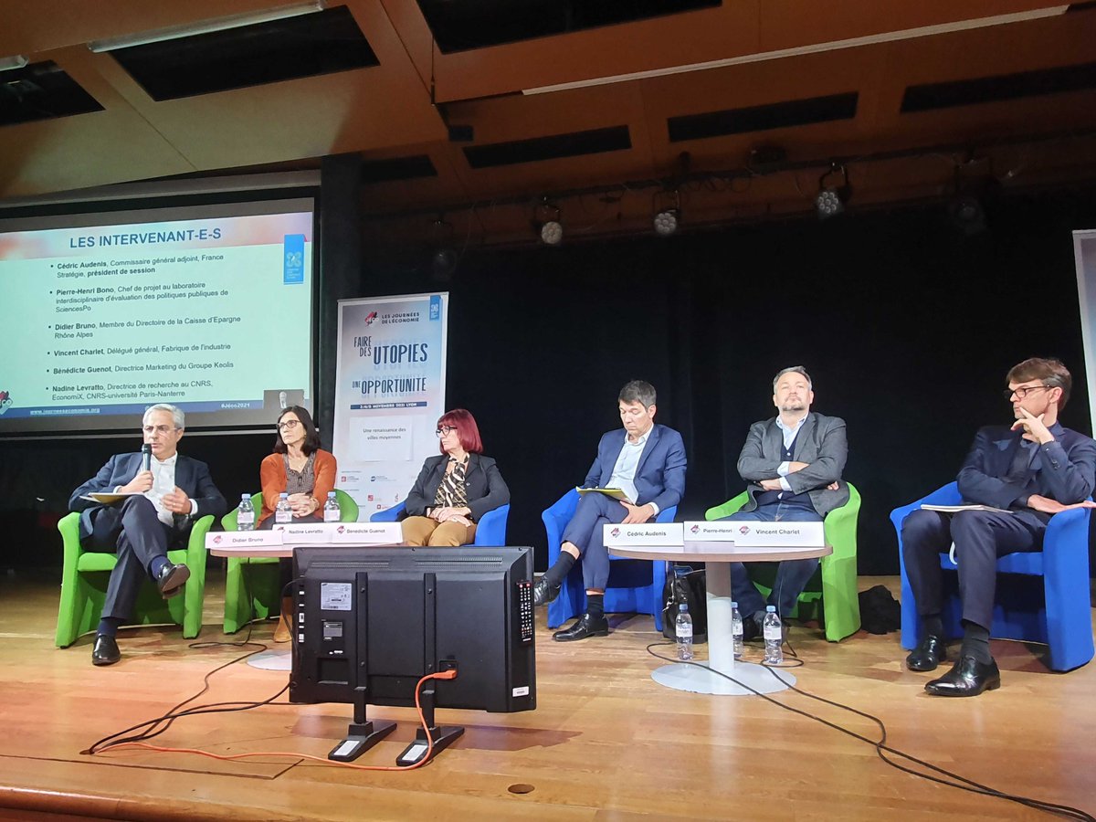 #JECO2021
Replay ⏯ Table ronde 'Une renaissance des villes moyennes'
👥 Cédric Audenis @Strategie_Gouv, @PHBono @sciencespo, @didierbruno3 @CE_RhoneAlpes, @VincentCharlet La Fabrique de l'industrie, Benedicte Guenot @groupekeolis & @NadineLevratto @CNRS

youtu.be/dJtE0tNz-5s