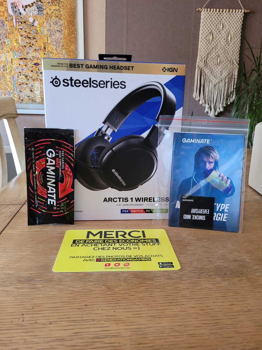 nightfoxtrap's tweet photo. Merci @gamingprivecom 😁 #GENERATIONGAMING https://t.co/tdGj9JIHR2