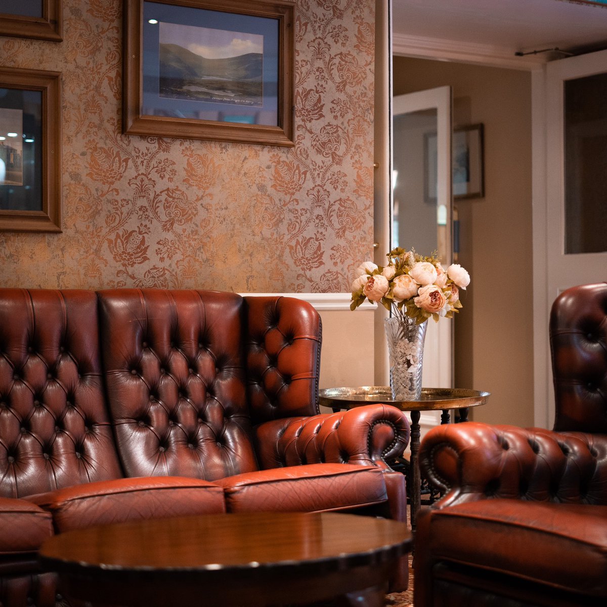 Dingle Benners Hotel (@dinglebenners) on Twitter photo Our lounges provide guests with the cosiest of corners to relax, enjoy a drink or to just take a moment to themselves.
Make a break for Dingle this Winter - explore our packages today at dinglebenners.com
#originalirishthursday <a href="/OriginalIrishHt/">Original Irish Hotels</a> Our lounges provide guests with the cosiest of corners to relax, enjoy a drink or to just take a moment to themselves.
Make a break for Dingle this Winter - explore our packages today at dinglebenners.com
#originalirishthursday <a href="/OriginalIrishHt/">Original Irish Hotels</a>