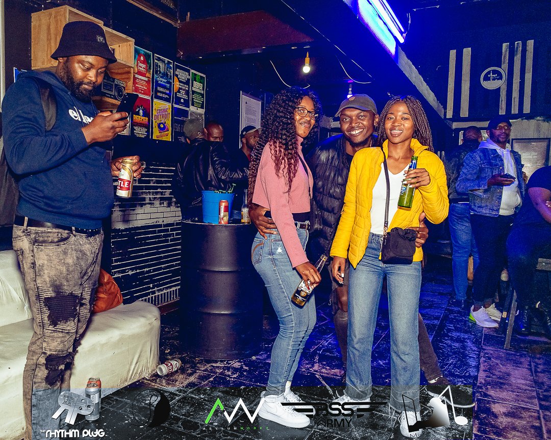 MisterBenjiSA's tweet photo. #RhythmPlugFridays
We are are at @Vinylifestyle_ (13 Loveday st. Marshalltown) every Friday from 2pm to 11pm. We host great DJ's & Super talented performers #RhythmPlug #goodmusic #goodvibes #liveperformances #fridaysinthecity πΈ @senseitionalone https://t.co/AYkXJLlmKe