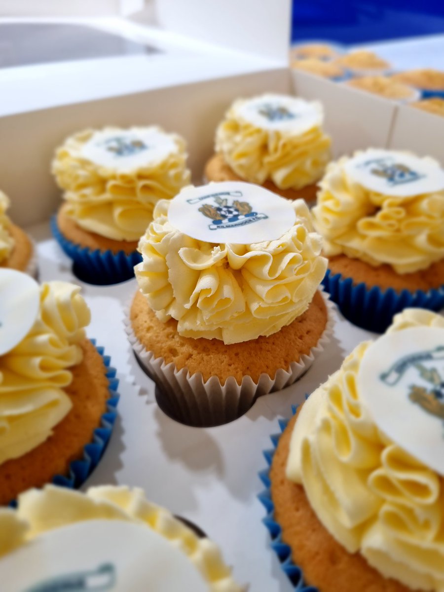 killiekakes's tweet photo. ⚠️ 📢 🚨  it's Competition time. 

2 lots of killie cupcakes up for grabs. All you have to do is follow, like and retweet. 

Winners will be announced next week. Come on #Killie family let's boost the numbers.

DM for price and availability. It's helping your club

@KilmarnockFC https://t.co/hJUI0vP07t