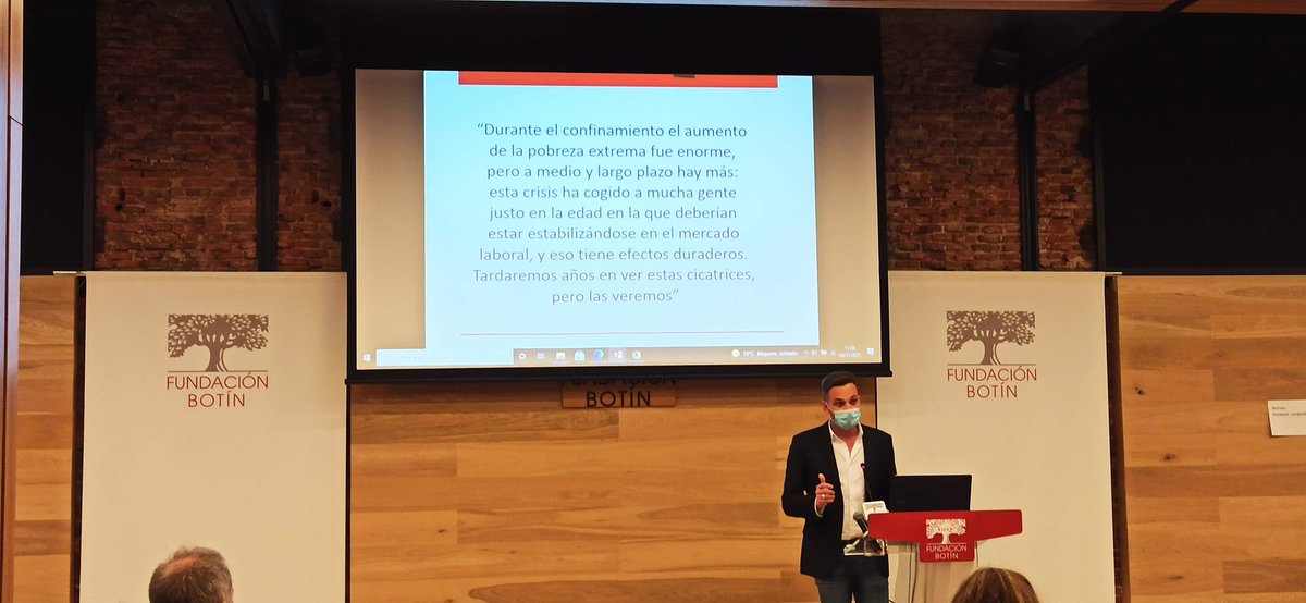 <a href="/FelipeCamposlh/">Felipe Campos Rubio</a> de <a href="/aeitaca/">Ass. Educativa Itaca ⛵</a>: "¿Qué pasa con quienes se encontraban en el límite de la pobreza antes de la pandemia?" 
#IncluArtes <a href="/fundacionbotin/">Fundación Botín</a>