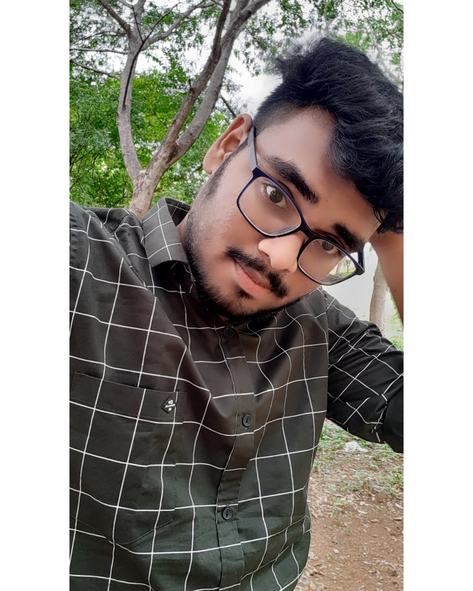arjunss057's tweet photo. Look for the magic in every moment! ❤️👻
#HappyDiwali https://t.co/gMtbKVcAr0