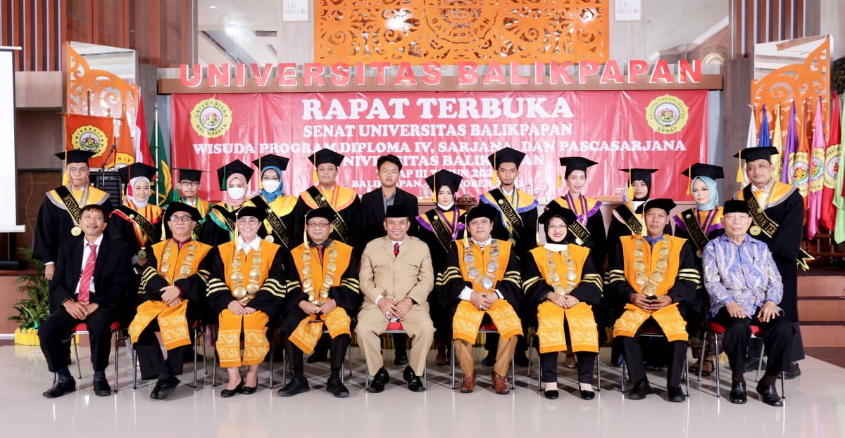 unibabpn's tweet photo. Rapat Terbuka Senat Universitas Balikpapan Wisuda Program Diploma IV, Sarjana dan Pascasarjana Universitas Balikpapan Tahap III

Balikpapan, 28 Oktober 2021 https://t.co/Rc591AZwkX