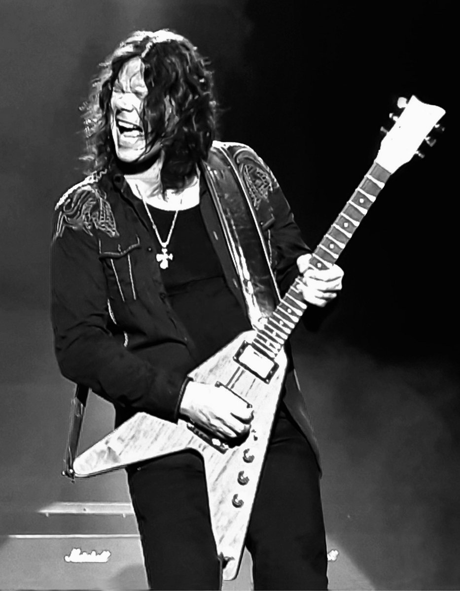 The new album is smokin' and I will let you know the release date shortly. /John
johnnorum.se/news-blog