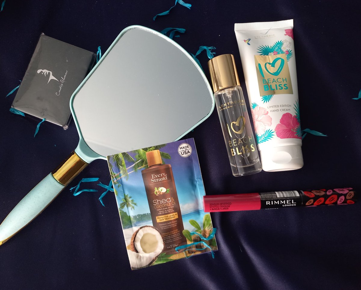 beautyswop's tweet photo. *~Despatched ~*

Our October #SquadBoxSA is on its way to our subscribers

Don't forget to tag us in your pics 

November boxes are now available for purchase on our website 

https://t.co/6MINSmGCFv

#beautysquadsa #beautysubscriptionbox #GirlTalkZA #southafricansubscriptionbox https://t.co/cXF0WOPUOK