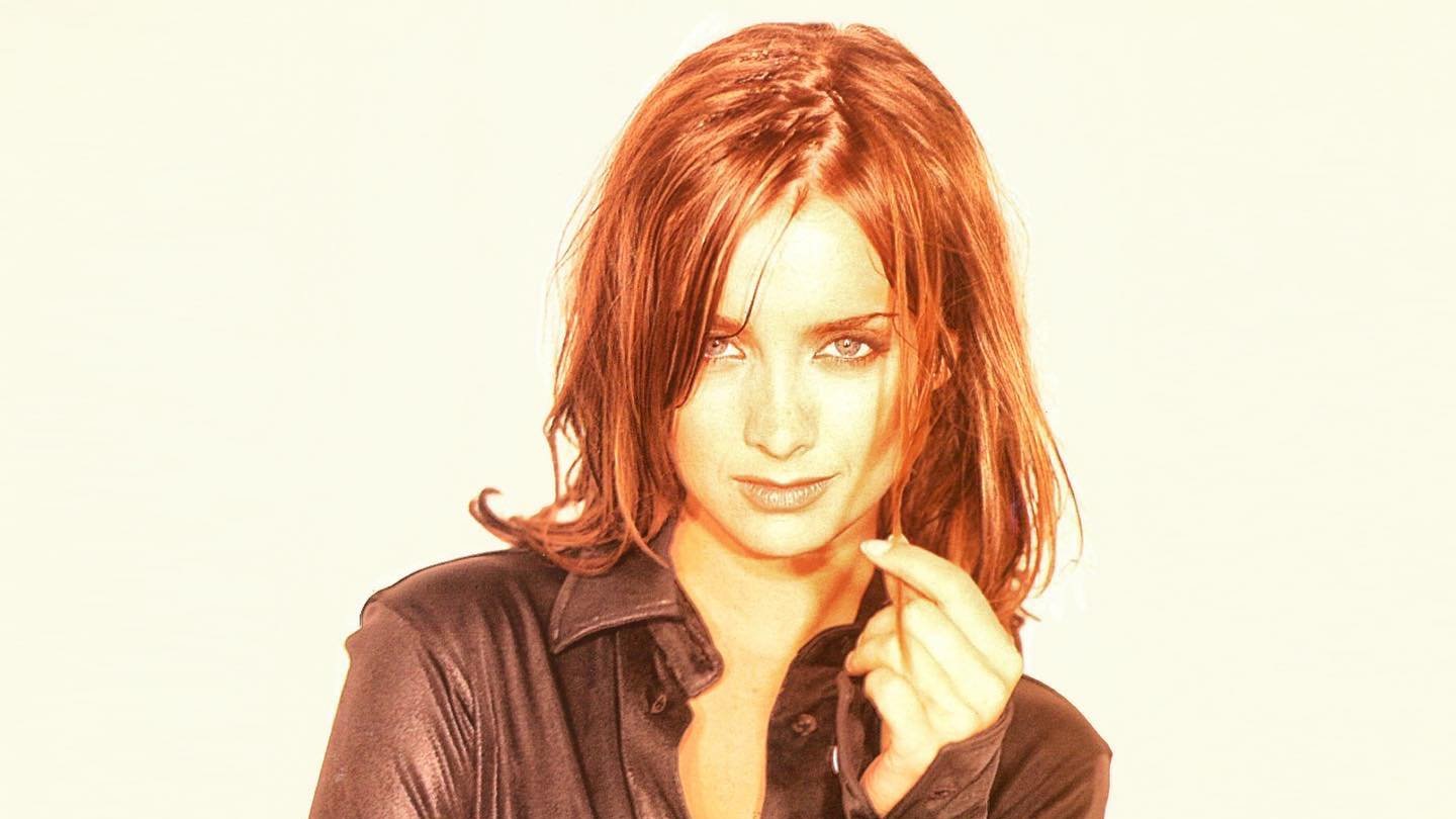 Happy Birthday to Louise Redknapp, from British R&B girl group Eternal. (4 November 1974) 