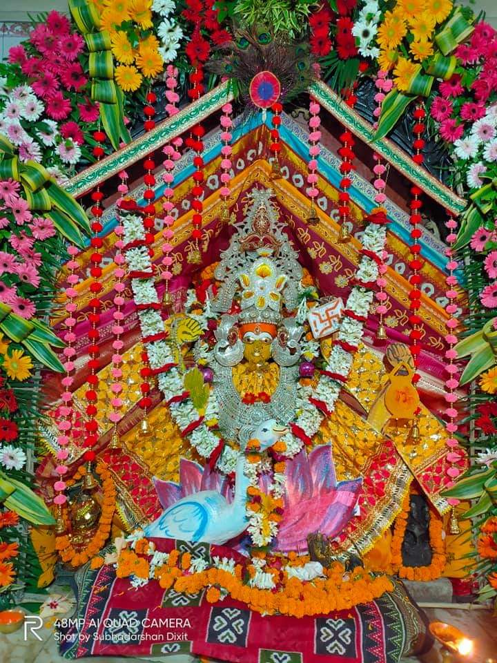 DM_Bhadrak's tweet photo. ଜଗତଜନନୀ କରୁଣାମୟୀ ମା #ଭଦ୍ରକାଳୀ ଆଜି ପ୍ରଥମ ଦିବସରେ #ବେଦମାତା ବେଶରେ ସୁସଜ୍ଜିତ । https://t.co/CLLp7BNRPR