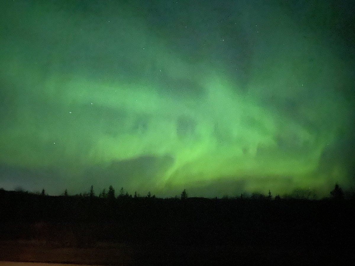 artisticboxer's tweet photo. Winnipeg right now ❤️ https://t.co/sE5eqzKW9t
