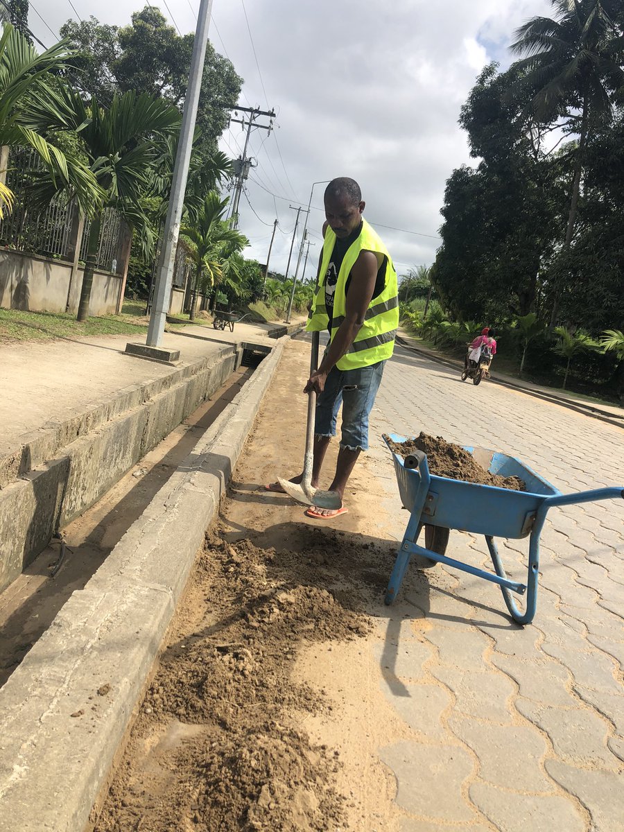 ARYDEL6's tweet photo. @ARYDEL6 un jour @ARYDEL6 pour toujours.Ensemble nous sommes plus forts 💪 de nouveaux combats en vue restez connectés #projetyassapropre https://t.co/VhzE0uaVtW