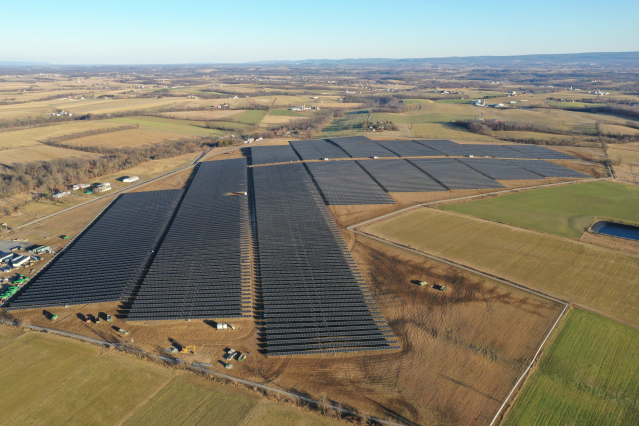 CasqueiraJose's tweet photo. Great to see lightsource bp is working with Poland to develop 757MW of solar energy! More clean energy and enough electricity for over 360 thousand Polish homes #lightsourcebp https://t.co/L7BhUC5xxk https://t.co/mns6aoPwqM