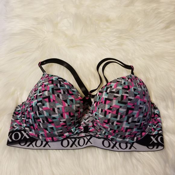 khigg08's tweet photo. So good I had to share! Check out all the items I'm loving on @Poshmarkapp #poshmark #fashion #style #shopmycloset #xoxo #stjohn #rachelzoe: https://t.co/ujVSDuGfih https://t.co/hmqsy7bOAt