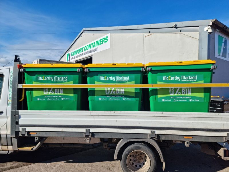 Fairport Containers (@fairportcontain) on Twitter photo Fully refurbished bins, ♻️ old containers and applying new fantastic branding makes all the difference! 🤩
Reuse helps to reduce waste of precious resources.
#recycling #branding #reuse Fully refurbished bins, ♻️ old containers and applying new fantastic branding makes all the difference! 🤩
Reuse helps to reduce waste of precious resources.
#recycling #branding #reuse